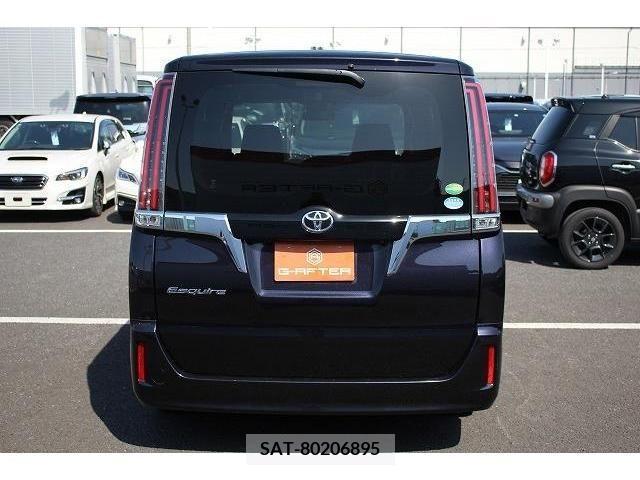 Toyota ESQUIRE 2017-12 213298-7