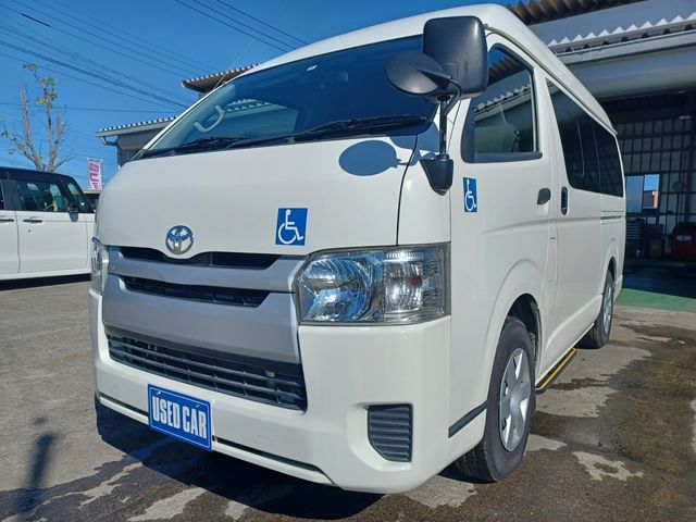 Toyota HIACE VAN 2017-09 24638-0