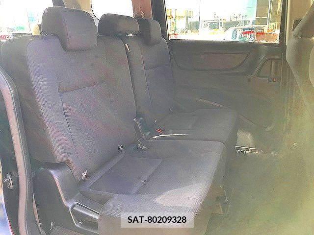 Toyota SIENTA 2016-12 218853-9