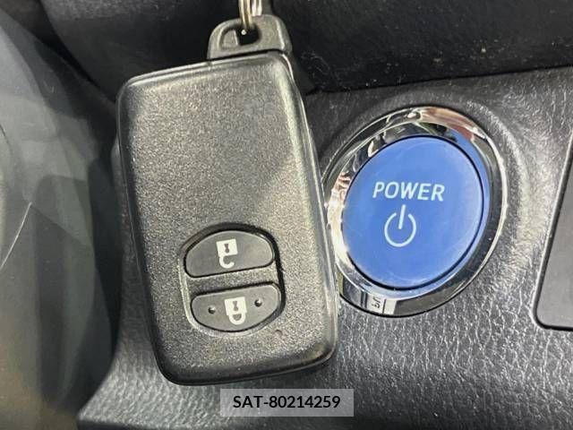 Toyota VITZ 2017-10 288596-6