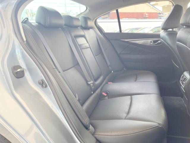 Nissan SKYLINE 2014-06 190026-9