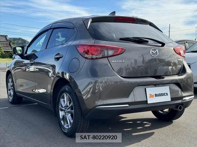 Mazda MAZDA2 2019-12 384217-14