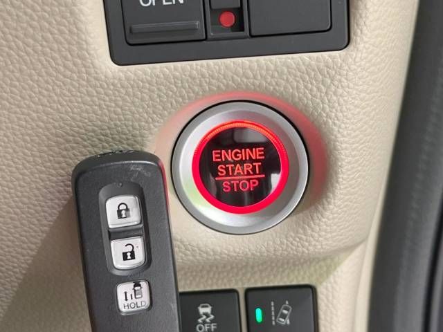 Honda N BOX 2021-02 185009-7