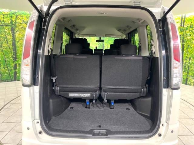 Nissan SERENA 2012-07 187950-10