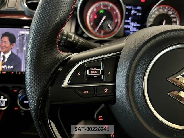 Suzuki SWIFT 2020-10 344601-26