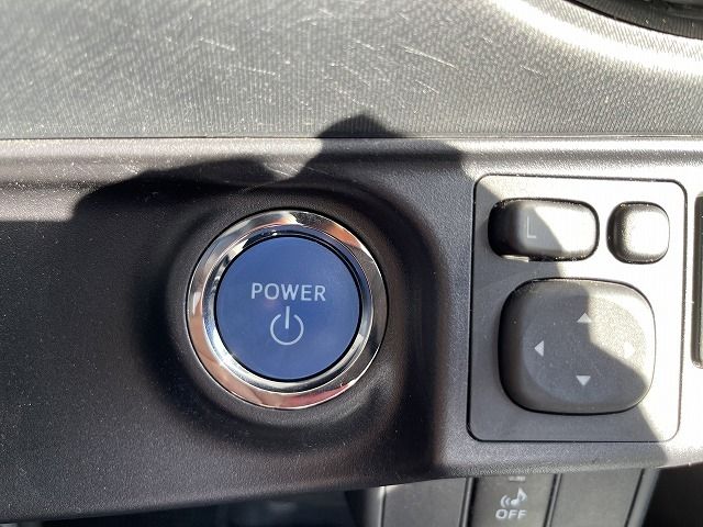Toyota AQUA 2015-01 27290-17