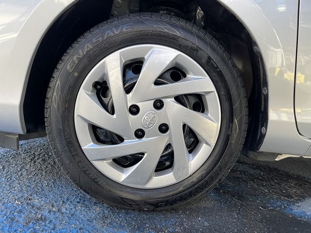 Toyota AQUA 2015-01 27290-24