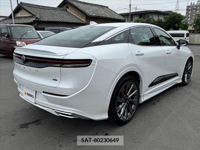Toyota CROWN 2023-02 300658-14