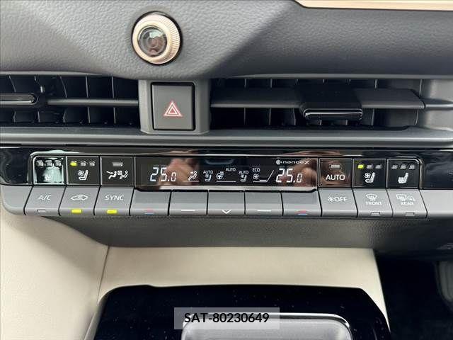 Toyota CROWN 2023-02 300658-4