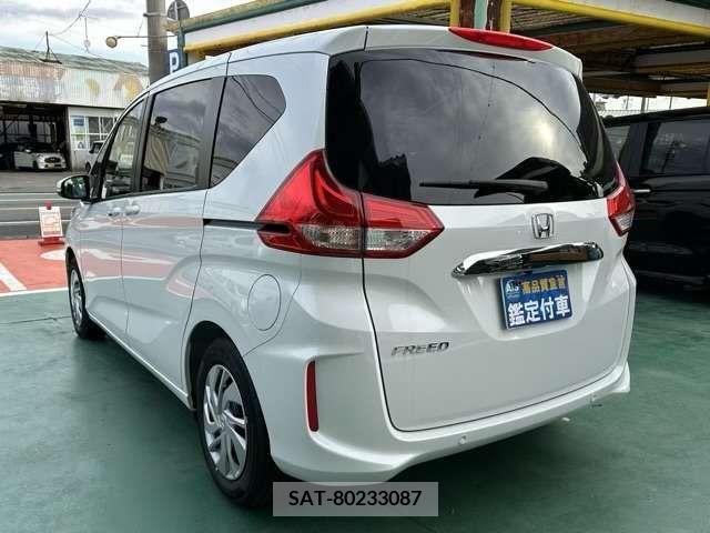 Honda FREED 2023-12 302968-3