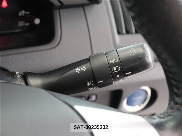 Toyota SAI 2014-01 284976-29