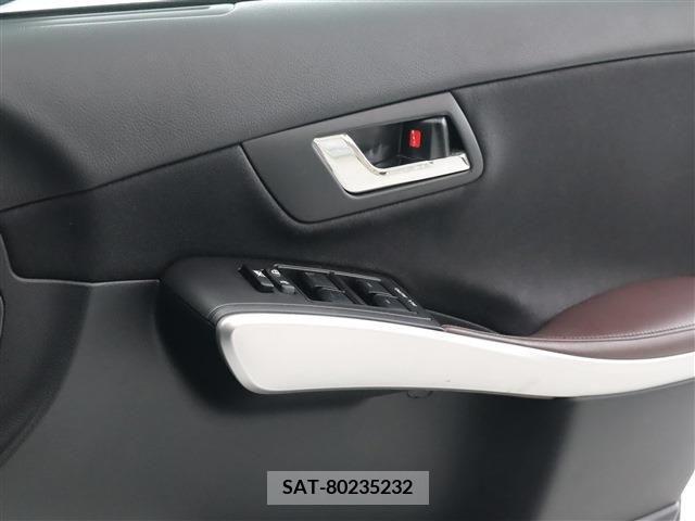 Toyota SAI 2014-01 284976-5