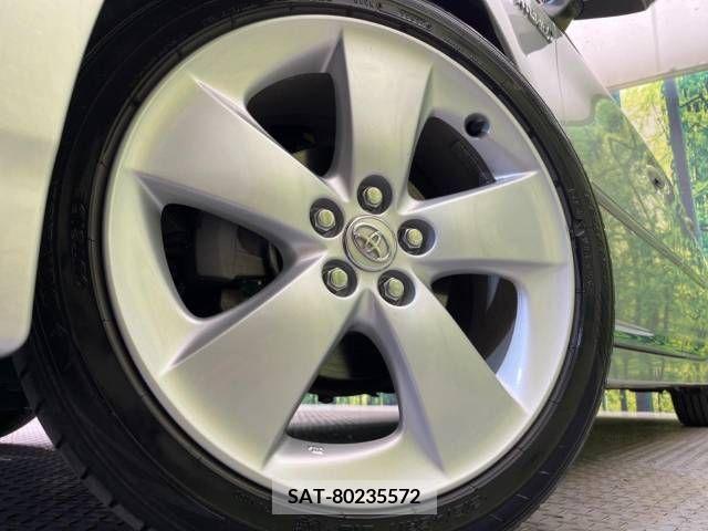 Toyota PRIUS 2014-07 328791-13