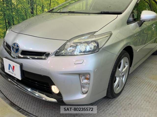 Toyota PRIUS 2014-07 328791-12