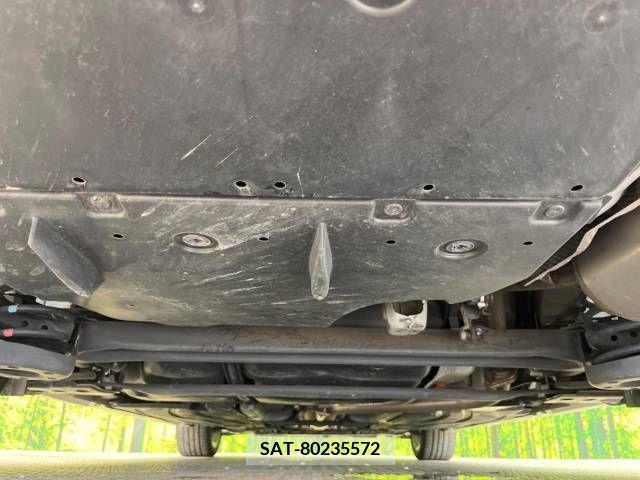 Toyota PRIUS 2014-07 328791-19