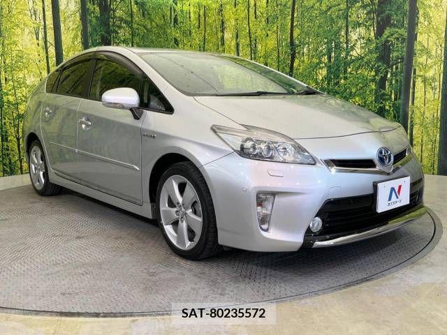 Toyota PRIUS 2014-07 328791-16