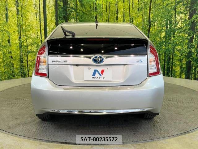 Toyota PRIUS 2014-07 328791-15
