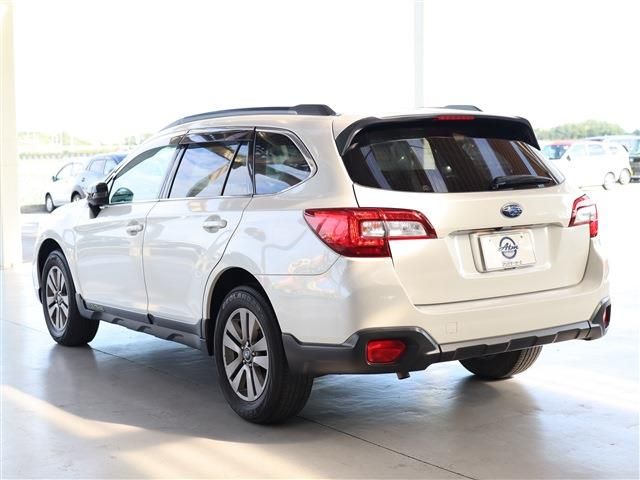 Subaru OUTBACK 2017-02 13217-22