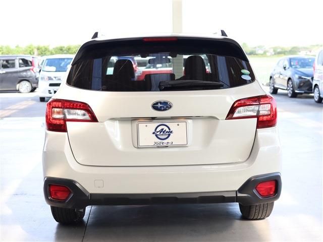 Subaru OUTBACK 2017-02 13217-21