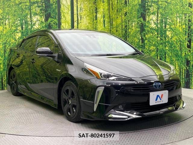 Toyota PRIUS 2019-09 378877-16