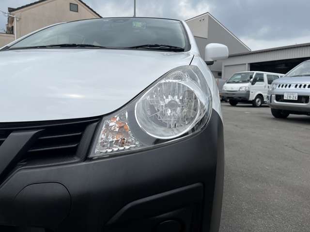 Nissan NV150 AD 2018-01 8738-7