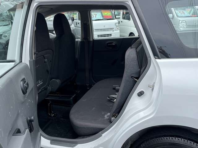 Nissan NV150 AD 2018-01 8738-24