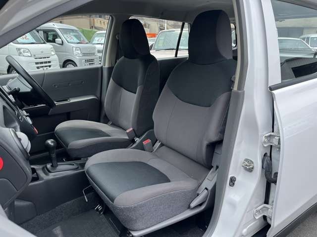 Nissan NV150 AD 2018-01 8738-23