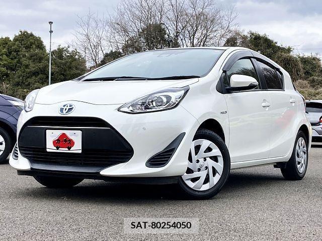 Toyota AQUA 2018-10 245832-0