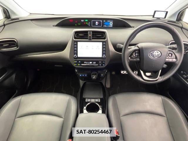 Toyota PRIUS 2022-11 366427-1