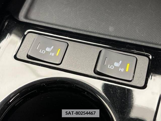 Toyota PRIUS 2022-11 366427-9