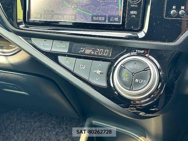 Toyota AQUA 2017-05 260516-14