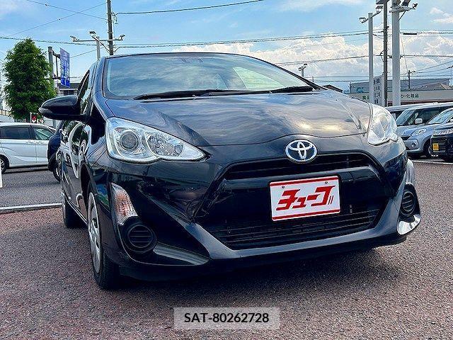 Toyota AQUA 2017-05 260516-6