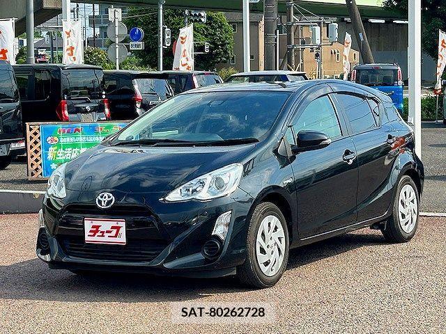 Toyota AQUA 2017-05 260516-0