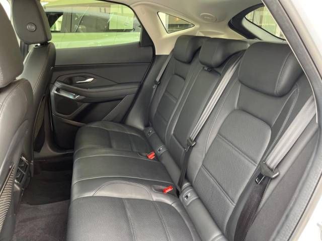 Jaguar E-PACE 2020-08 184000-13
