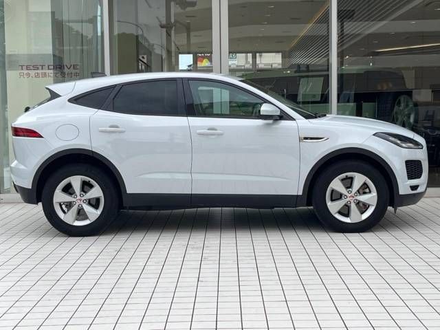 Jaguar E-PACE 2020-08 184000-19