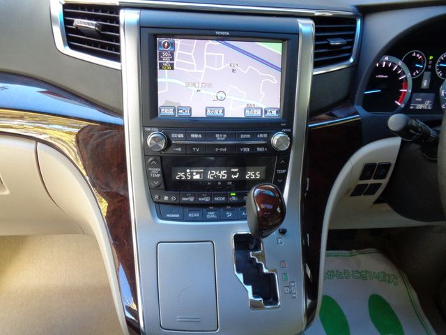 Toyota ALPHARD 2012-01 28362-15