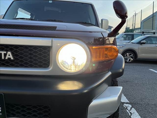 Toyota FJ CRUISER 2011-04 15995-18