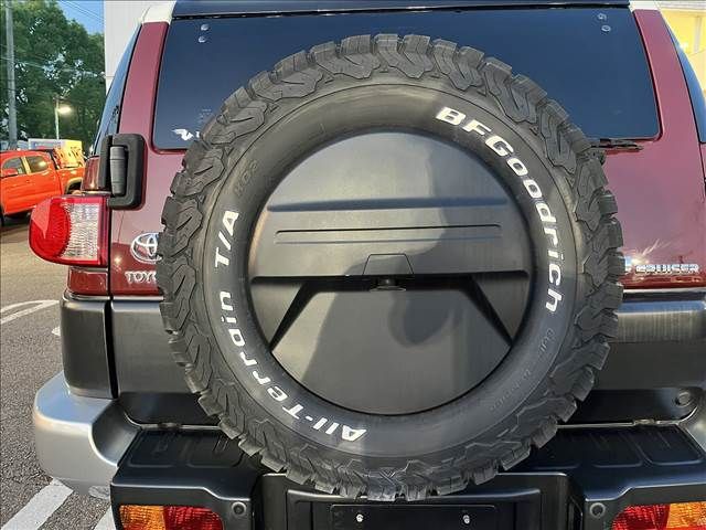Toyota FJ CRUISER 2011-04 15995-17