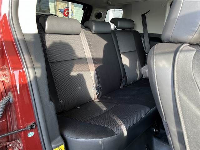 Toyota FJ CRUISER 2011-04 15995-5