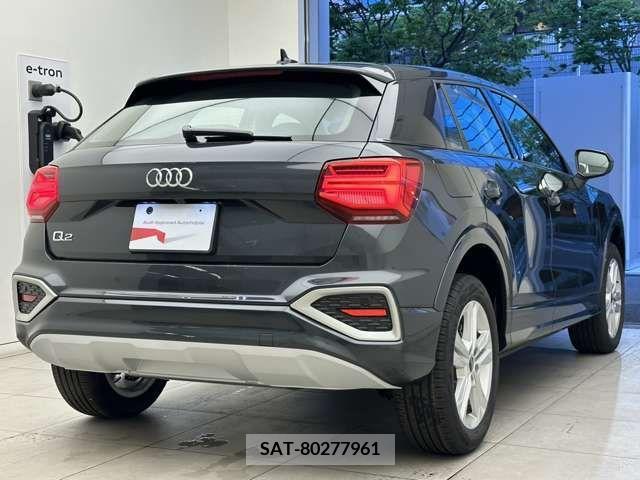 Audi Q2 2023-11 318012-1