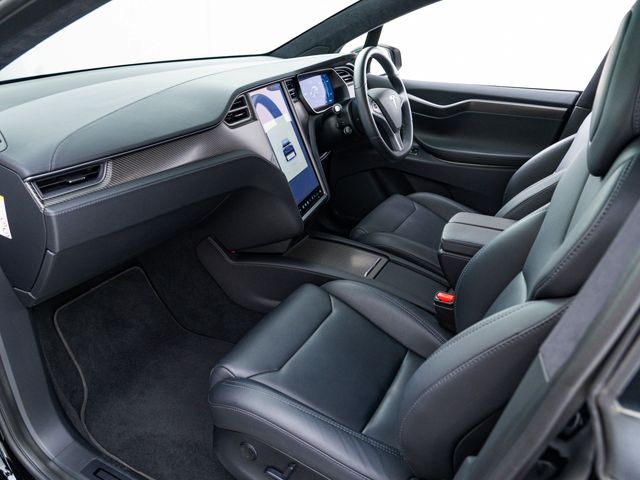 Tesla MODEL X 2019-03 23151-23