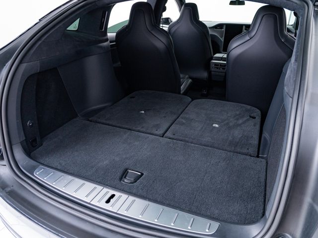 Tesla MODEL X 2019-03 23151-27