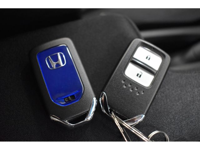 Honda FIT HYBRID 2018-07 8569-18