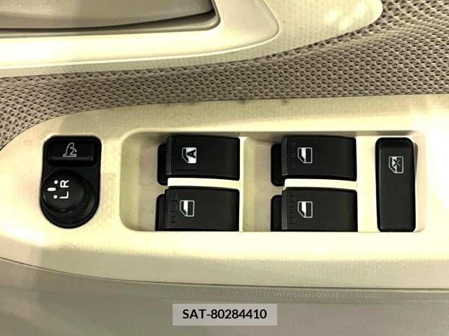 Daihatsu MOVE 2016-03 328287-5
