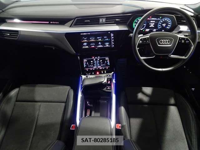Audi E-TRON 2020-12 239303-9
