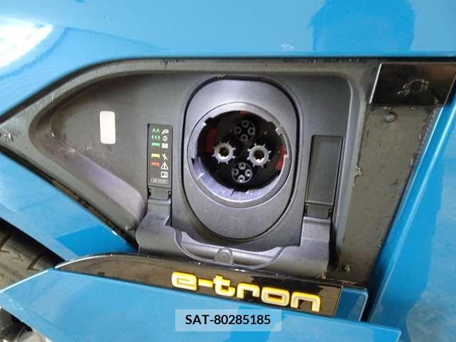 Audi E-TRON 2020-12 239303-12