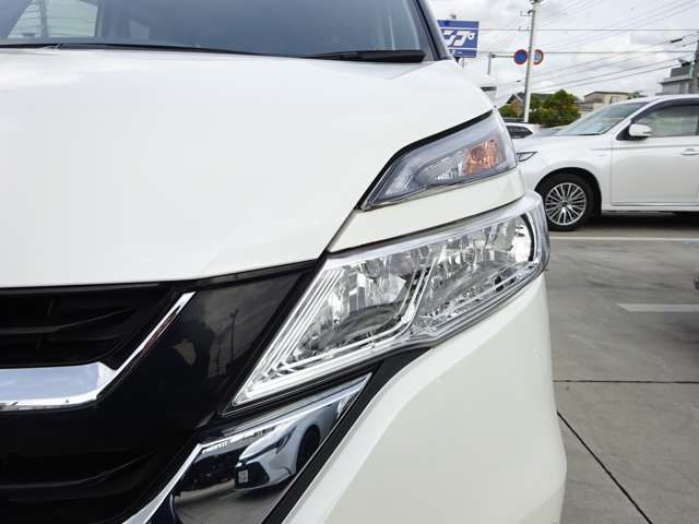 Nissan SERENA 2018-10 27953-3