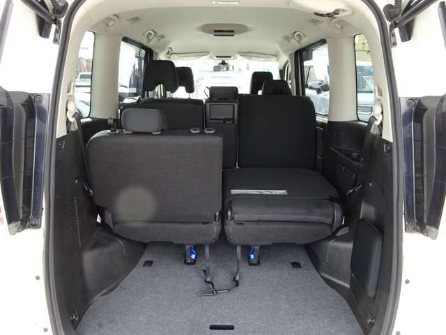Nissan SERENA 2018-10 27953-8