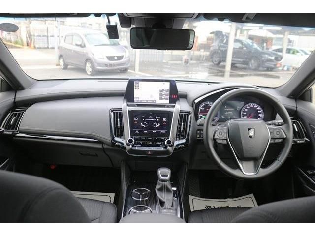 Toyota CROWN SEDAN 2018-07 5918-11