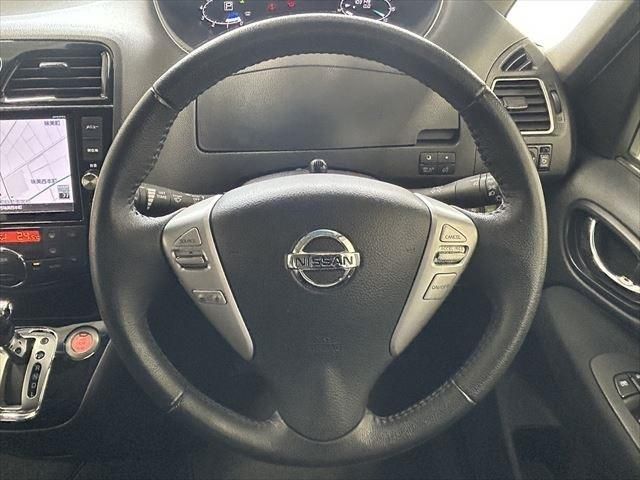 Nissan SERENA 2015-10 186302-26